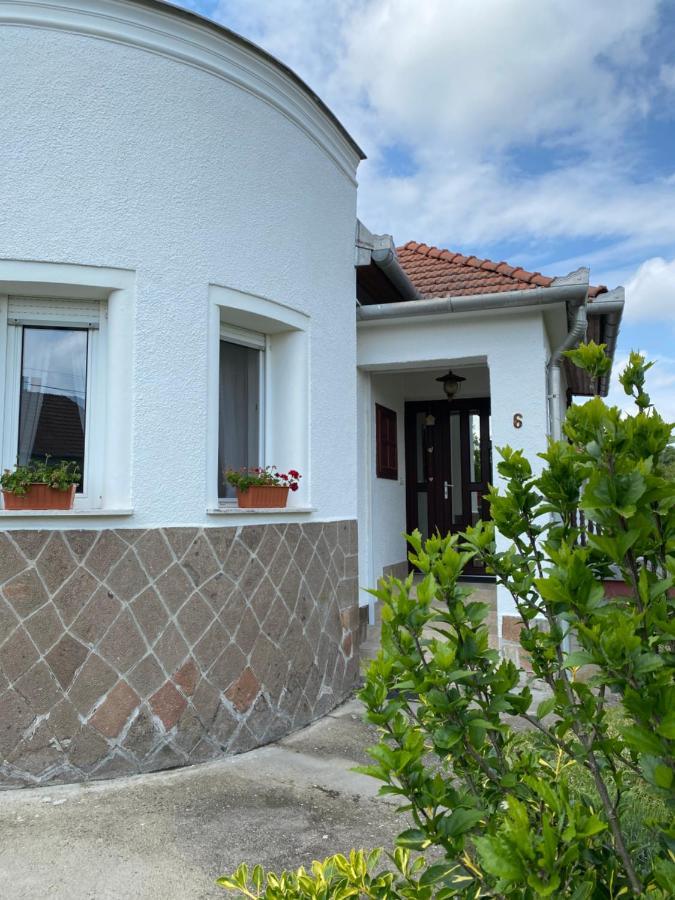 Levendula Vendeghaz Hotel Borsodivánka Buitenkant foto